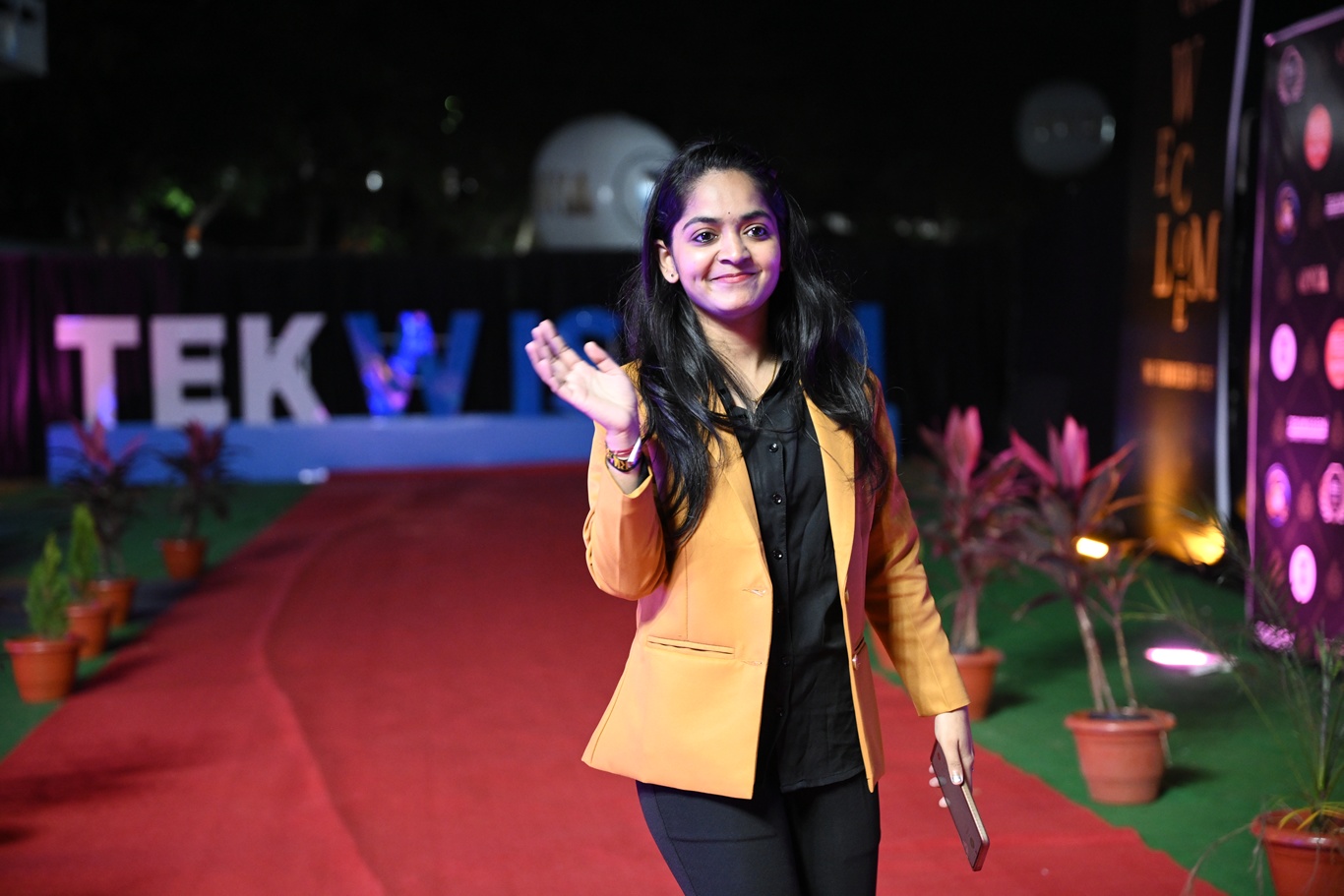 m_RAJ_6104.jpg